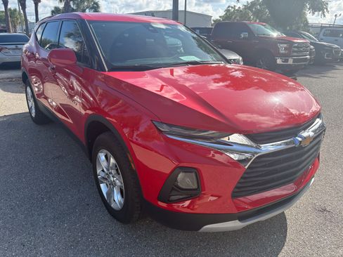 Used 2022 Chevrolet Blazer LT FWD image 1