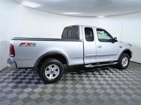 Used 2003 Ford F150 XLT image 8