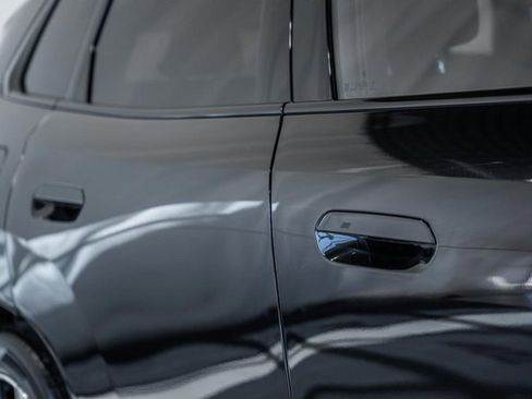 Used 2025 BMW X3 xDrive30i w/ M Sport Package image 15