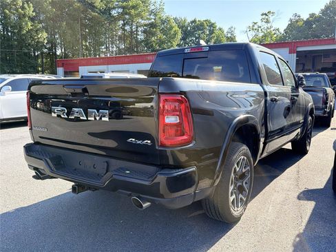 Used 2025 RAM 1500 Laramie AWD/4WD image 4