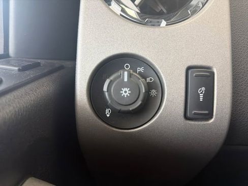 Used 2016 Ford F250 Lariat w/ Lariat Ultimate Package AWD/4WD image 21