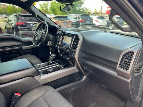 Used 2019 Ford F150 XLT w/ Equipment Group 302A Luxury AWD/4WD image 25