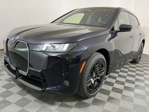 New 2026 BMW iX xDrive60 w/ M Sport Package image 2