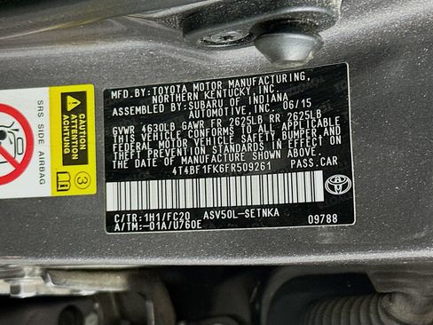 Used 2015 Toyota Camry LE FWD image 29