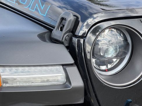 Used 2023 Jeep Wrangler Unlimited Rubicon 4xe w/ Safety Group image 10