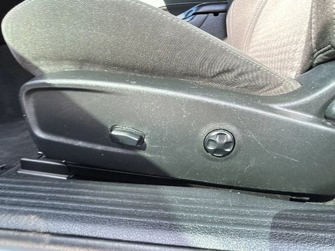 Used 2019 Dodge Challenger SXT w/ Driver Convenience Group image 26