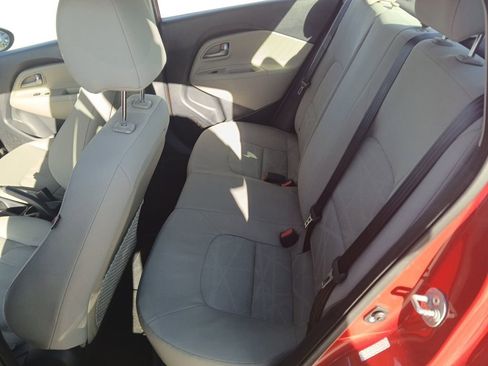 Used 2014 Kia Rio LX w/ Power Package FWD image 12
