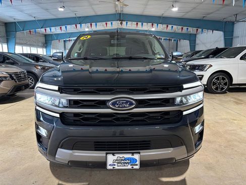 Used 2024 Ford Expedition XLT image 2