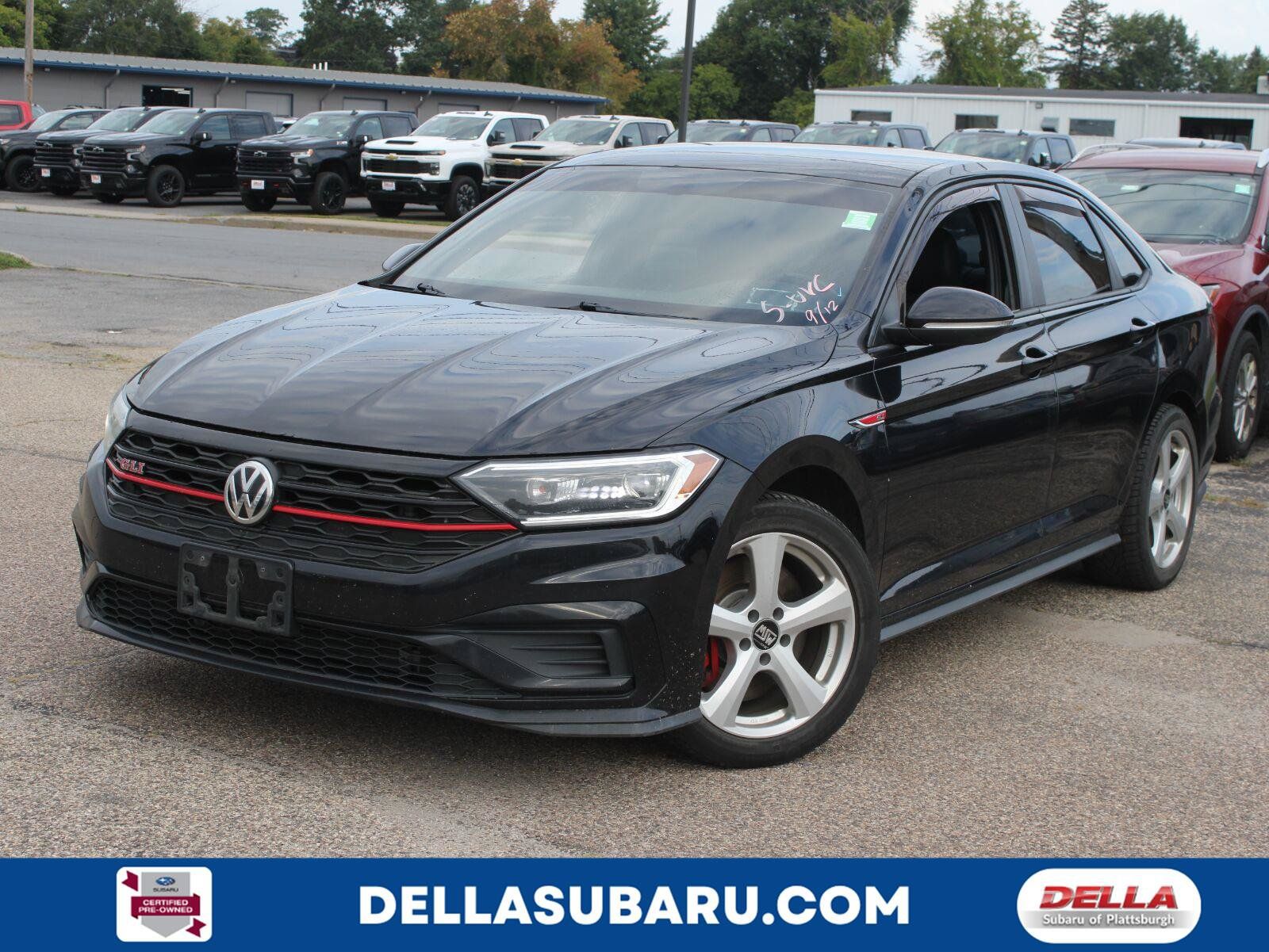 Used 2019 Volkswagen Jetta GLI Autobahn FWD image 1
