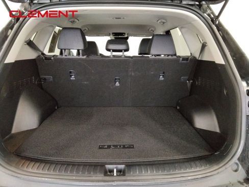 Used 2023 Kia Seltos S image 11