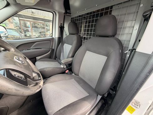 Used 2019 RAM ProMaster City Tradesman image 18