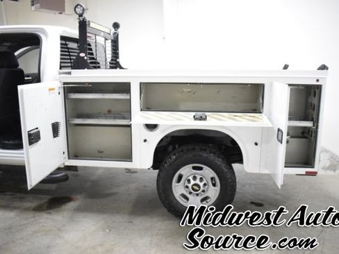 Used 2021 Chevrolet Silverado 2500 W/T w/ WT Fleet Convenience Package image 19