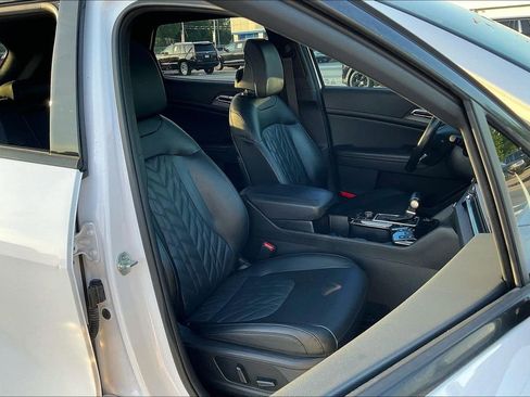 Used 2023 Kia Sportage X-Pro Prestige image 7