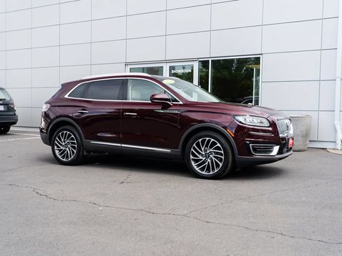 Used 2019 Lincoln Nautilus Reserve w/ Cargo Utility Package AWD/4WD image 28
