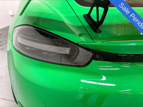 Used 2022 Porsche 718 Cayman GT4 RWD image 30