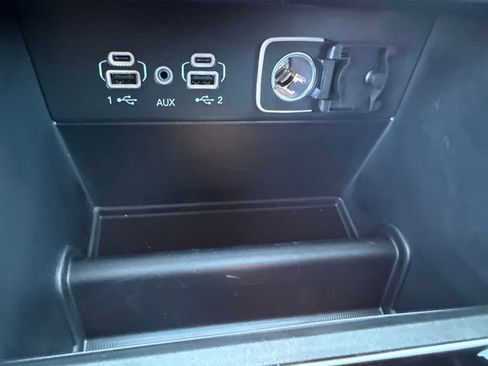 New 2025 Jeep Grand Cherokee Laredo X image 15