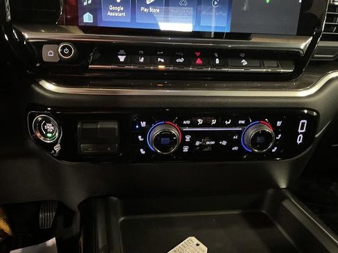 New 2026 Chevrolet Silverado 3500 LTZ w/ LTZ Plus Package AWD/4WD image 20