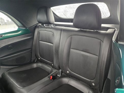 Used 2017 Volkswagen Beetle 1.8T image 10
