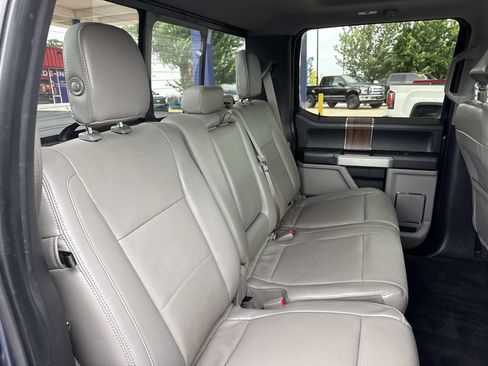 Used 2015 Ford F150 Lariat w/ Equipment Group 502A Luxury RWD image 11