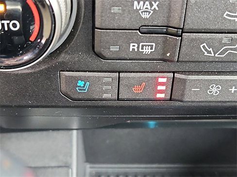 Certified 2019 Ford F150 Raptor w/ Equipment Group 802A Luxury image 13