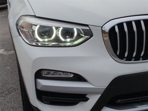 Used 2019 BMW X3 xDrive30i w/ Premium Package image 9