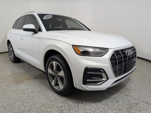 Certified 2024 Audi Q5 Premium w/ Premium Plus Package AWD/4WD image 1