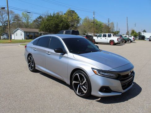Used 2022 Honda Accord Sport Special Edition image 4
