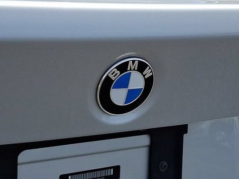 Used 2018 BMW 320i xDrive Sedan w/ Premium Package AWD/4WD image 37