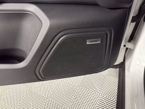 Certified 2021 Porsche Macan AWD/4WD image 28