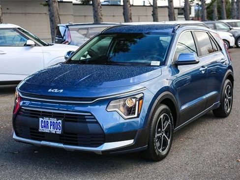New 2025 Kia Niro EX image 4