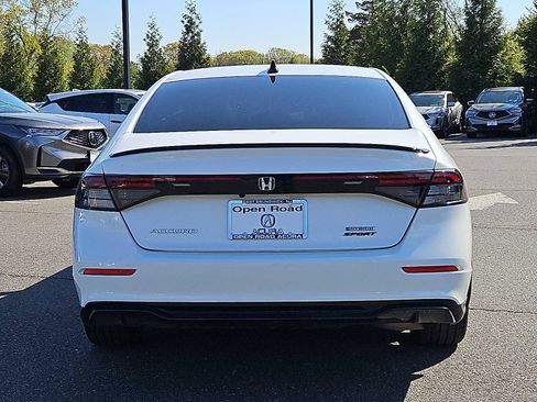 Used 2024 Honda Accord Sport image 6