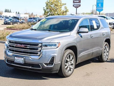 Used 2021 GMC Acadia SLE image 5