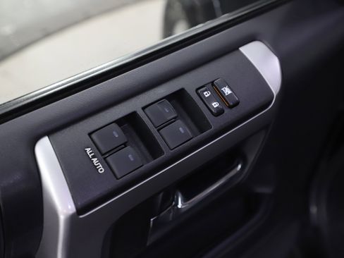 Used 2023 Toyota 4Runner SR5 Premium image 18