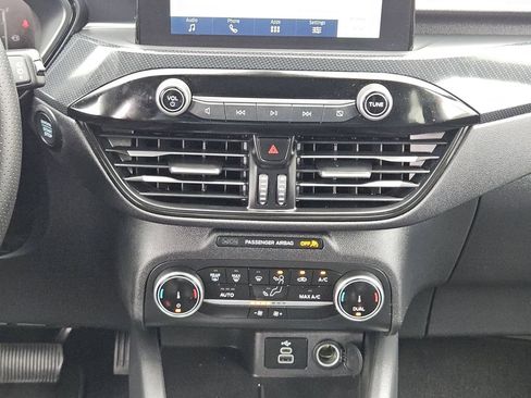 Used 2025 Ford Escape ST-Line AWD/4WD image 21