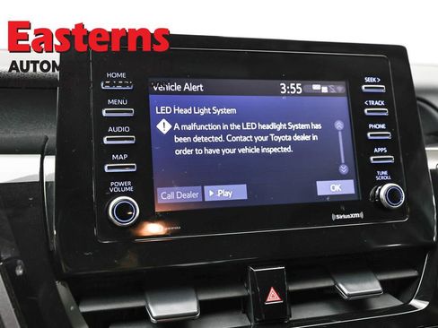 Used 2021 Toyota Camry SE FWD image 18