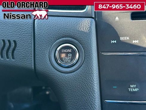 Used 2015 Ford Taurus SEL w/ Equipment Group 201A image 15