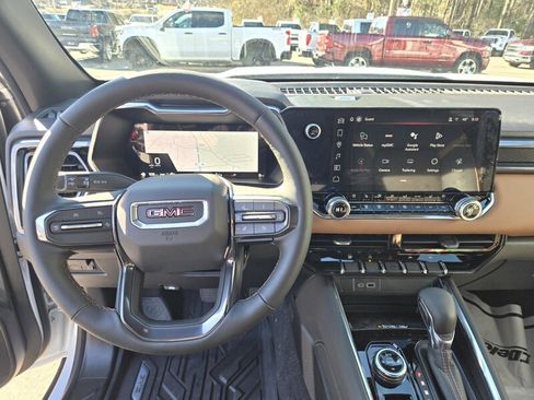 New 2026 GMC Canyon AT4 w/ Technology Plus Package image 8