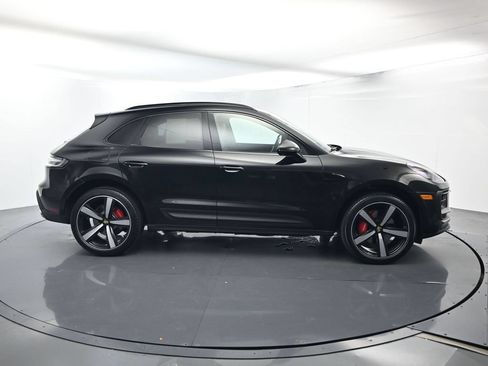 Certified 2023 Porsche Macan S AWD/4WD image 16