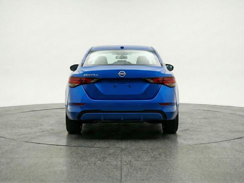 Used 2025 Nissan Sentra SV FWD image 7