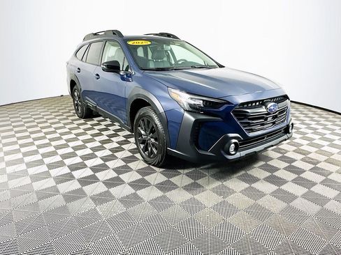 Certified 2025 Subaru Outback Onyx Edition image 2