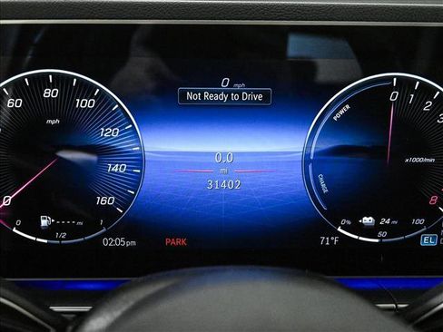Used 2024 Mercedes-Benz GLE 450e 4MATIC image 11