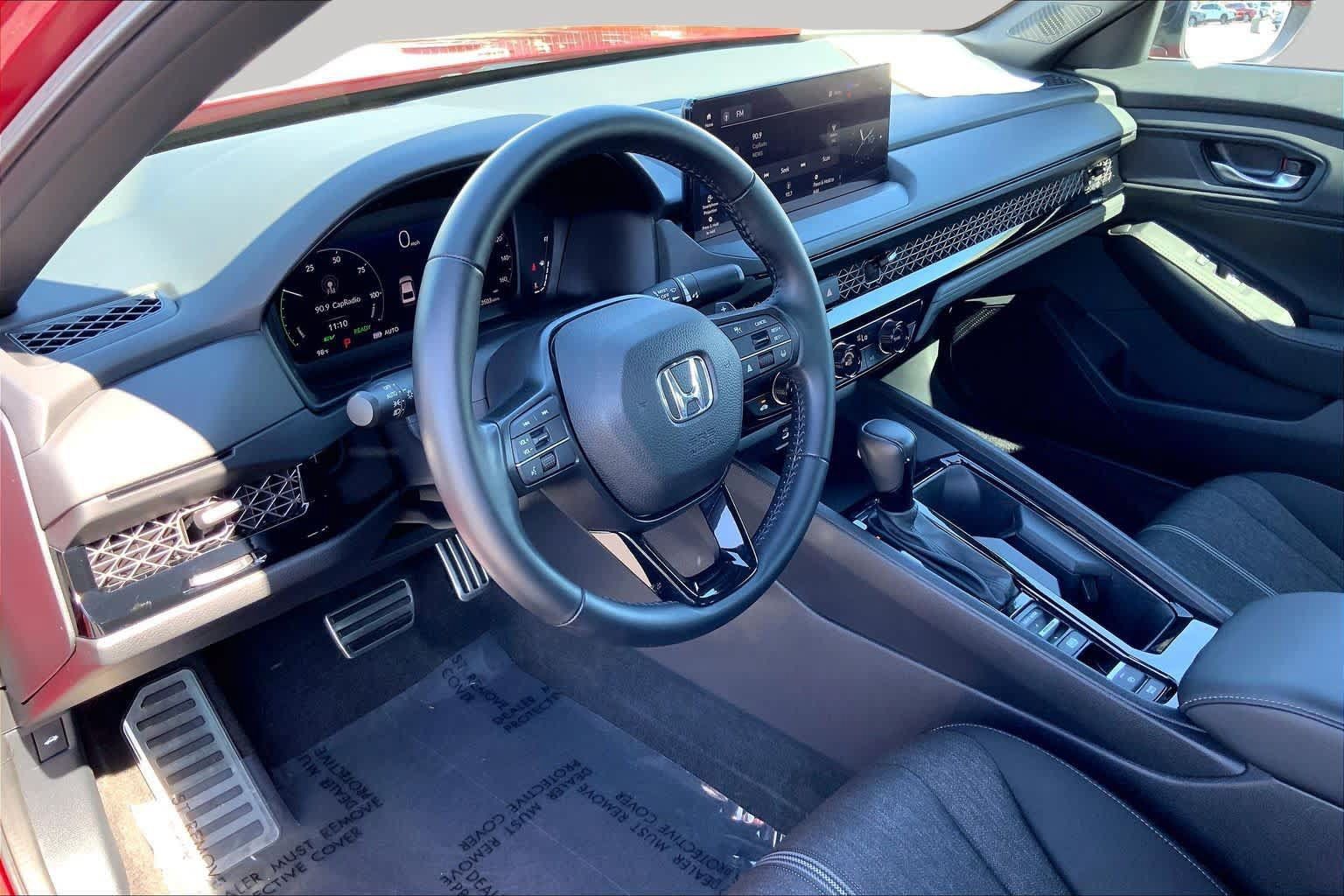 Used 2024 Honda Accord Sport image 17