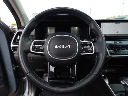 Used 2023 Kia Sorento S w/ Panoramic Sunroof Package FWD image 10