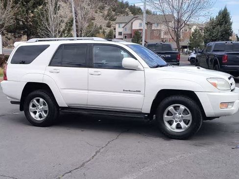 Used 2004 Toyota 4Runner Sport AWD/4WD image 2