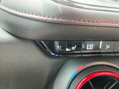 Used 2020 Chevrolet Blazer RS AWD/4WD image 27