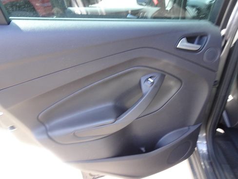 Used 2016 Ford C-MAX SEL w/ Equipment Group 302A image 21