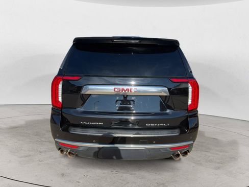 Used 2021 GMC Yukon XL Denali w/ LPO, Illumination Package AWD/4WD image 6
