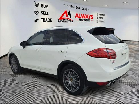 Used 2011 Porsche Cayenne Turbo AWD/4WD image 19
