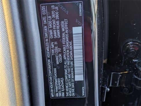 New 2026 Volvo XC60 B5 Ultra w/ Protection Package Premier image 23