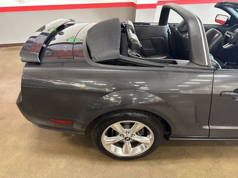 Used 2007 Ford Mustang GT image 63